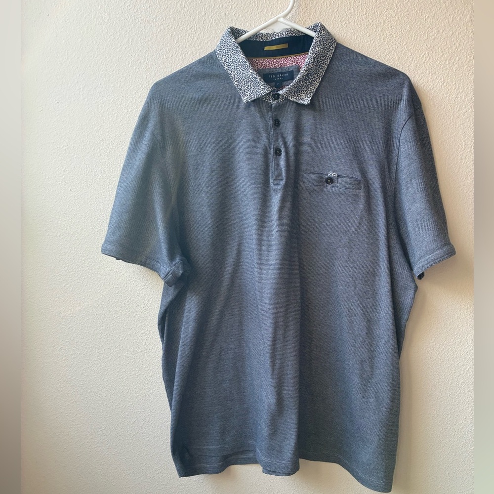 EUC Mens Ted Baker Navy Stripped Polo with Floral Collar (Size:7/ 3XL)